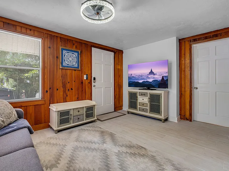 734 N Gadsden St #3 — Photo 41