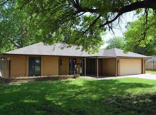 931 Cardinal Pl, Enid, OK 73703