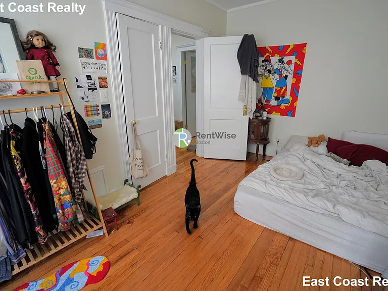 127 Sutherland Rd #C — Photo 13