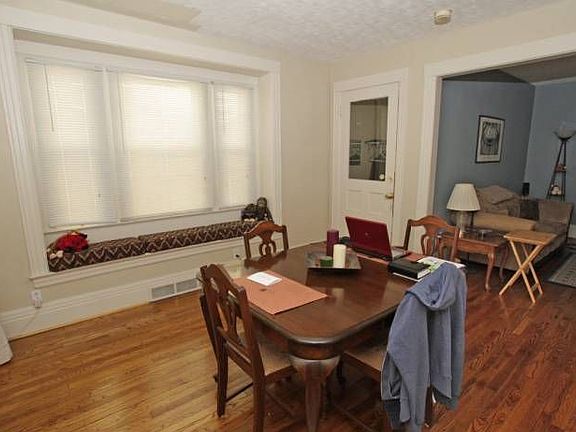 Apt 1 Dining Room