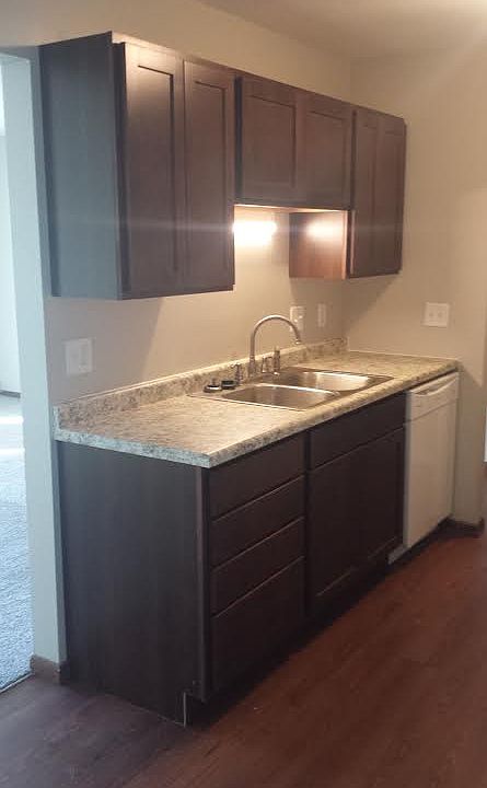 1st image of 5400 W 70th St