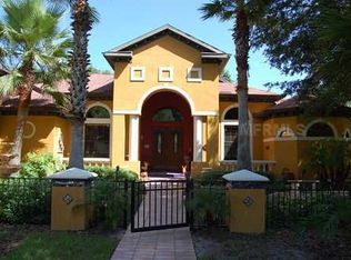 1518 Newberger Rd, Lutz, FL 33549