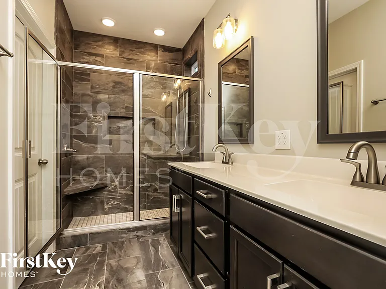 1136 Eagles Nest Ln — Photo 11