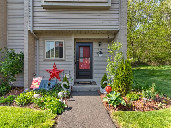 827 Oronoke Road APT 2-12, Waterbury, CT 06708