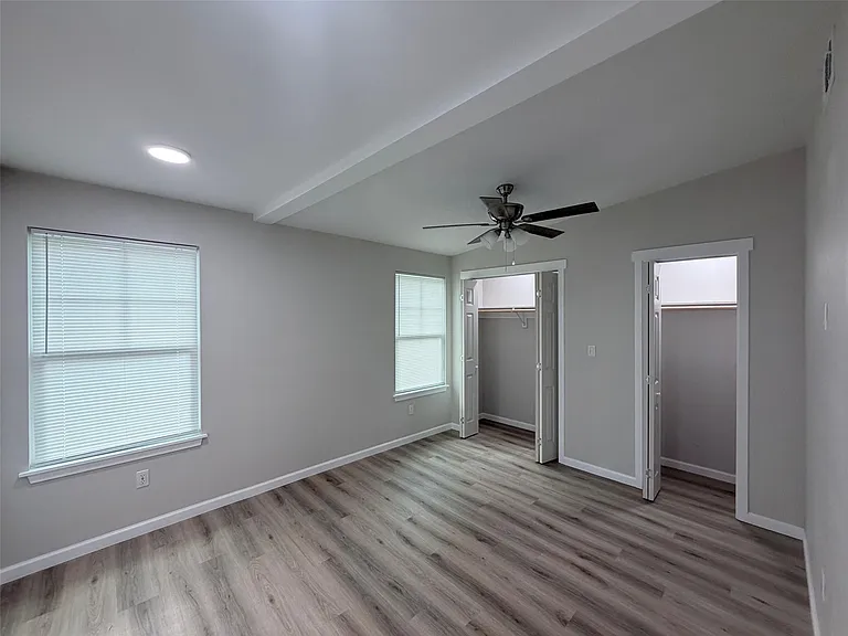 403 Taylor St — Photo 9