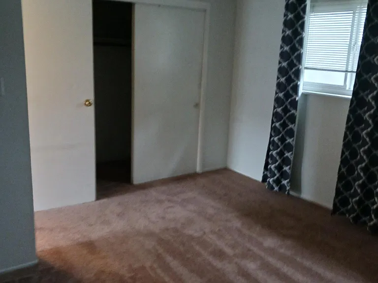 23920 2nd St #5 — Photo 4