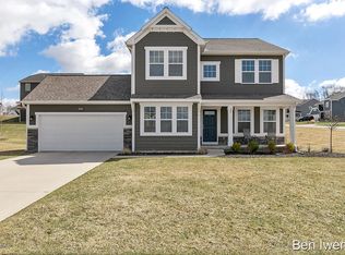 8964 Split Stone Ct SW, Byron Center, MI 49315