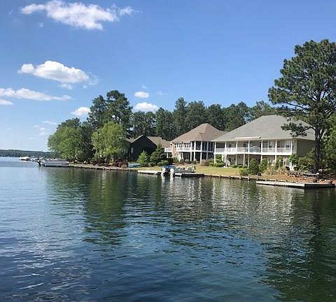 2nd image of 137 Andrews Dr