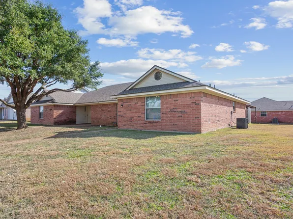 10316 Hyacinth Ln #B, Waco, TX 76708