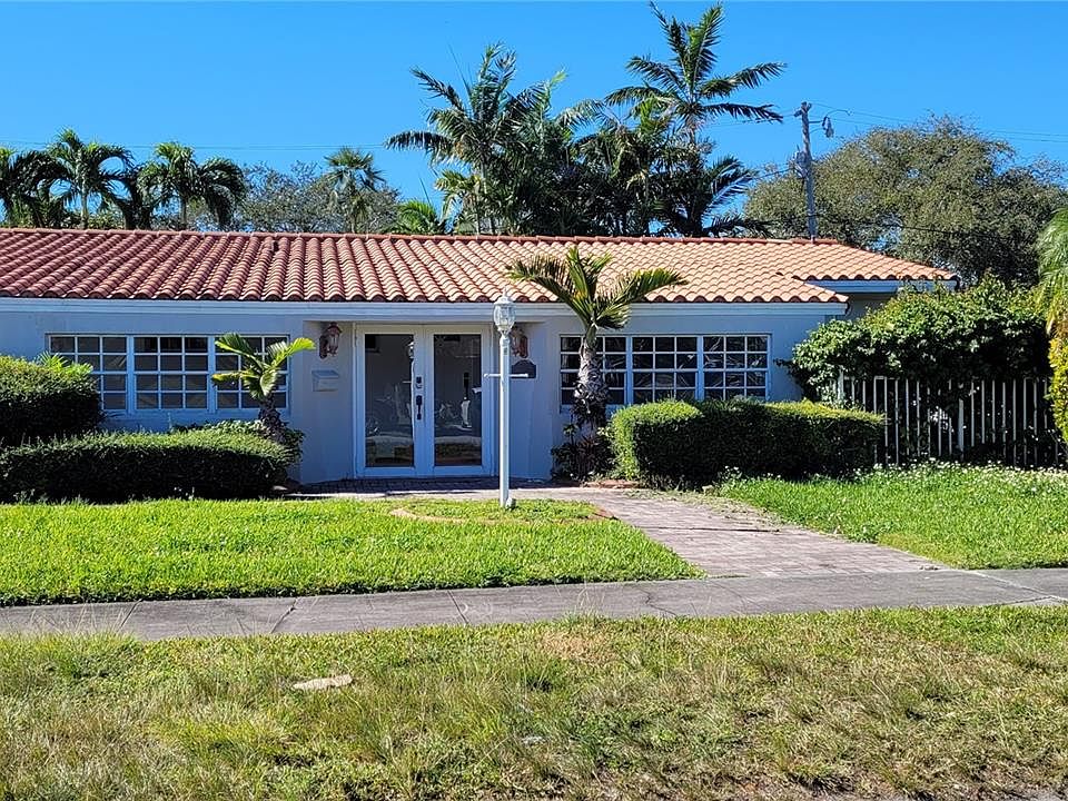 1st image of 5200 SW 89th Pl