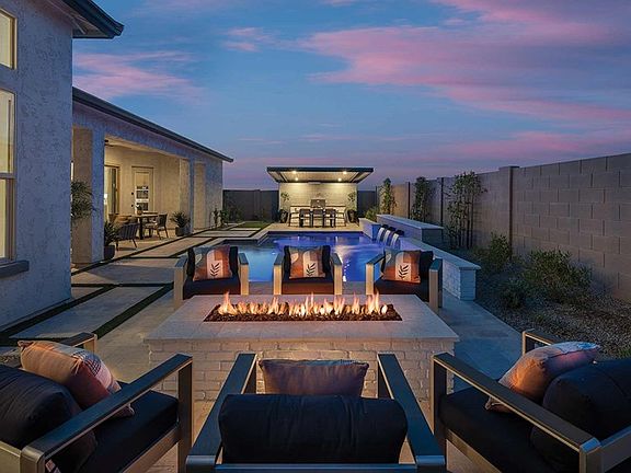 The Woodbury - Outdoor Living