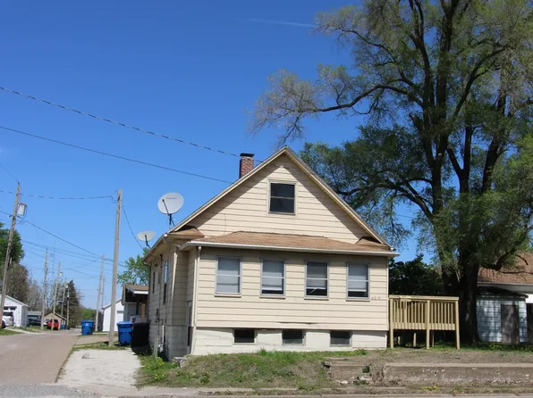 4519 4th Ave, Moline, IL 61265
