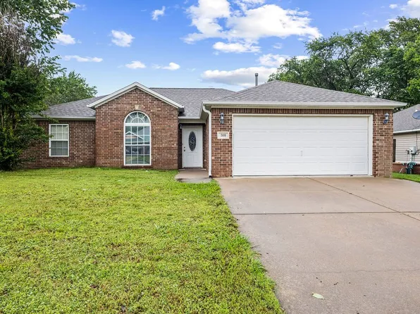 309 Ryan Ct, Siloam Springs, AR 72761