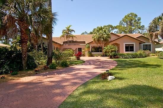 2nd image of 6877 NW 66th Ave