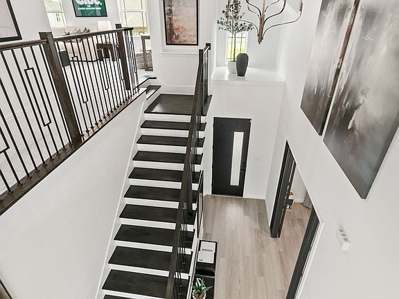 6th image of this home