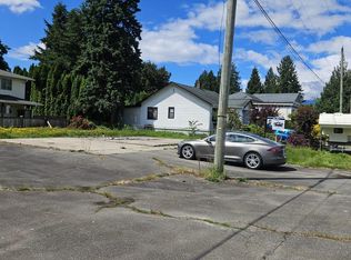 45668 Victoria Ave, Chilliwack, BC V2P 2T7