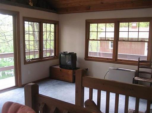 5th image of 54 Winding Cove Rd