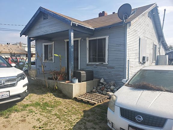 10932 Penrose St, Sun Valley, CA 91352 | MLS #22000864 | Zillow