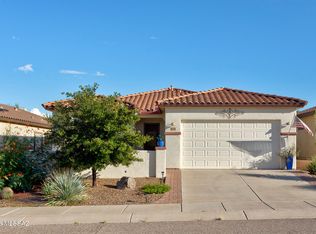 810 N Observation Trl, Green Valley, AZ 85614