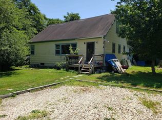 96 Dogwood Rd, Mastic Beach, NY 11951