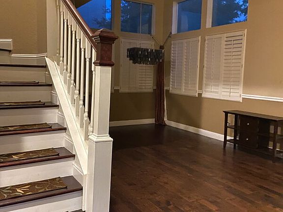 2nd image of 211 Mission Oak Ct
