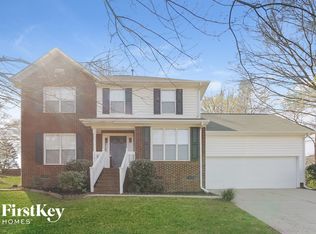 172 Diamond Dr, Mooresville, NC 28117