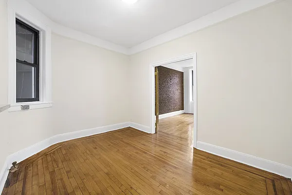 Rented by Cooper & Cooper Real Estate | media 25