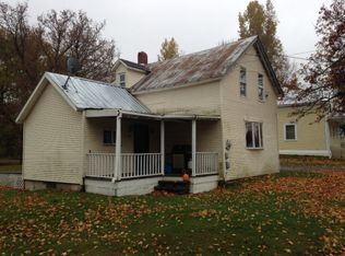 48 Church St, Champlain, NY 12919