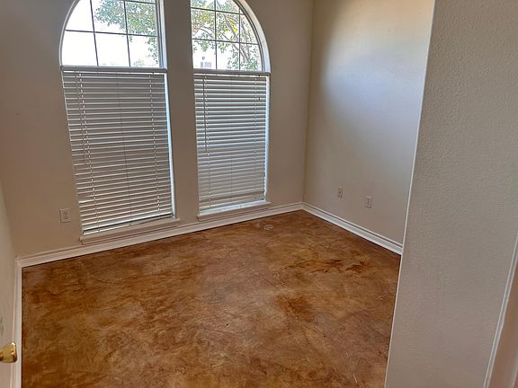 5th image of 4617 Marlboro Dr #4617