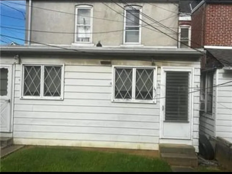 428 W Cedar St — Photo 15