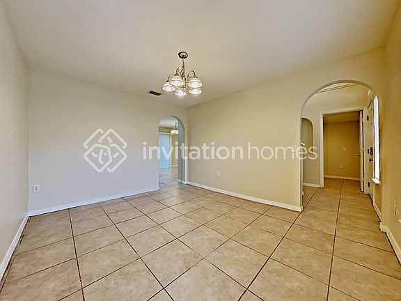 4th image of 593 Doe Cove Pl