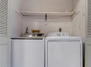 806 Woodbridge Comns Way, Iselin, NJ 08830