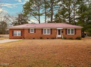 1805 Washington St, New Bern, NC 28560