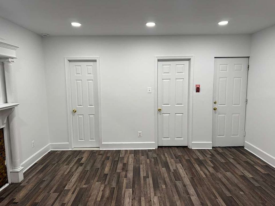 1st image of 1643 W Lehigh Ave #4