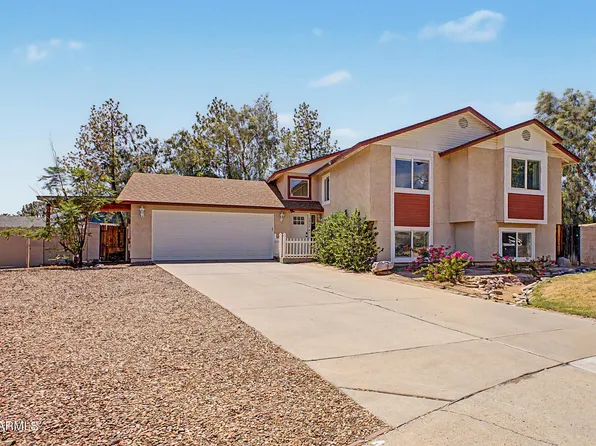 3832 E Dewberry Avenue, Mesa, AZ 85206