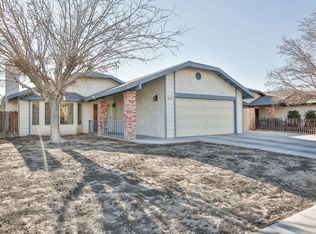 205 N Broadway St, Ridgecrest, CA 93555