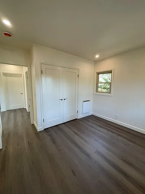 2 bed, 1100 sqft, $4,500 — Photo 3