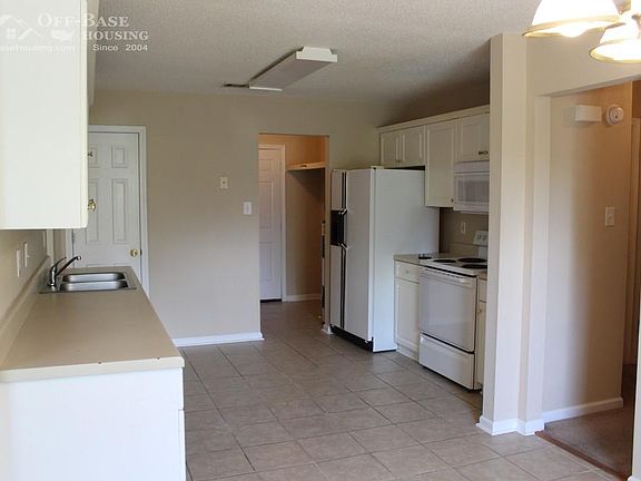 5th image of 314 Northfield Dr