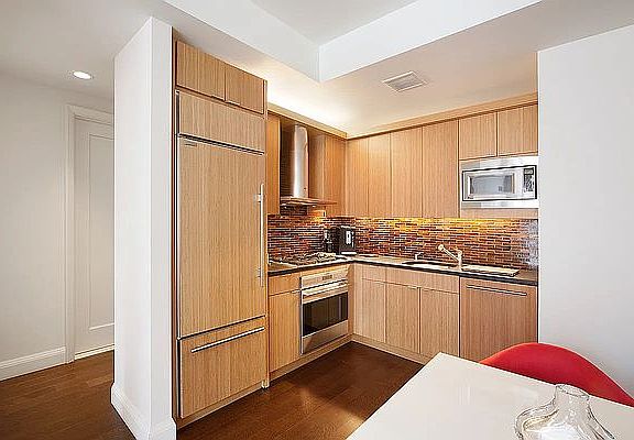 3rd image of 70 Little West St APT 17A