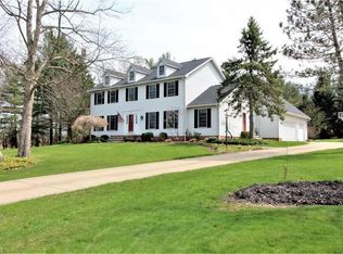 3018 Spruce Ln, Hudson, OH 44236