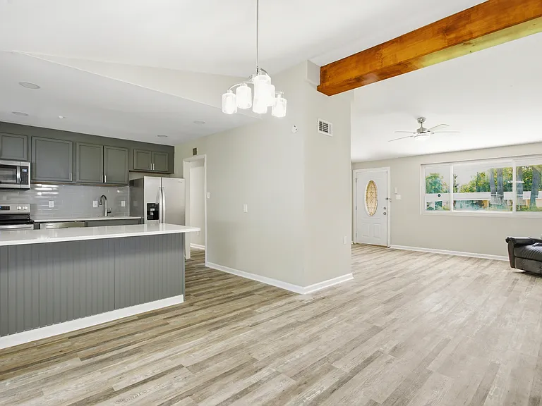 12433 Deerfield Rd — Photo 12
