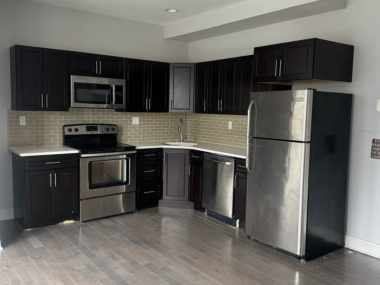 1 bed, $1,250 — Photo 1