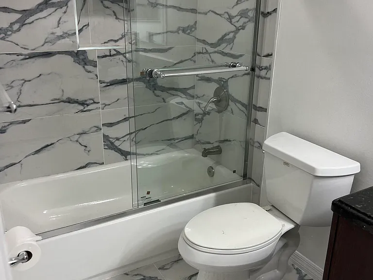 3601 Inverrary Dr #109 — Photo 29