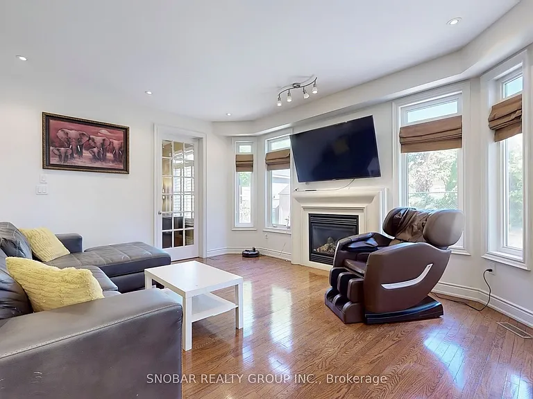 2213 Blackbird Ct — Photo 8