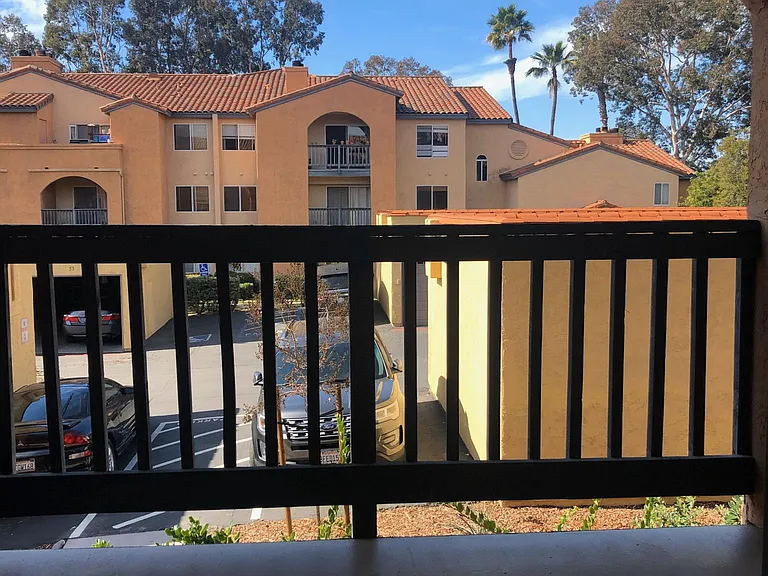 7120 Shoreline Dr #220 — Photo 4