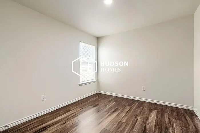 3626 Yamini Dr — Photo 9
