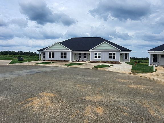 2nd image of 32 Ashford Way #1-13