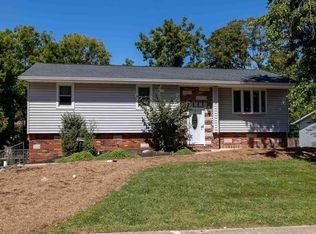 1409 E Browning Ln, Bloomington, IN