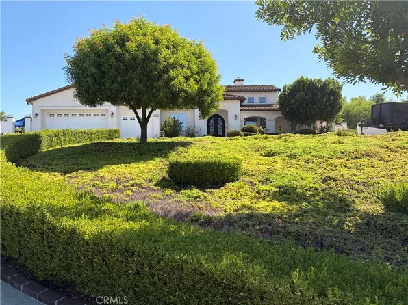 18268 Hollowtree Ln, Riverside, CA 92504