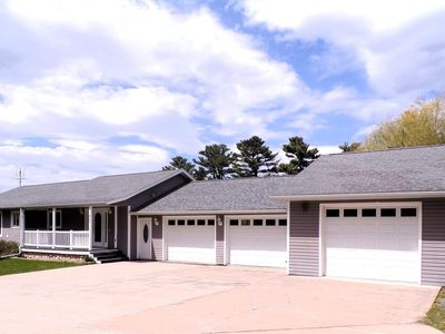 406 W SCHOFIELD AVENUE, Greenwood, WI, 54437